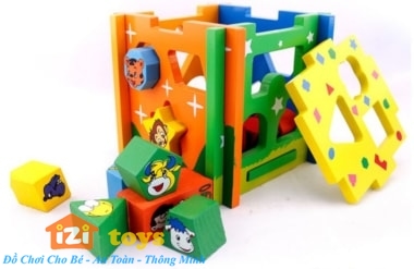 Hộp thả khối hình vuông IZI TOYS